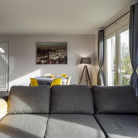2 Bed House Near Disneyland Paris Montry Экстерьер фото