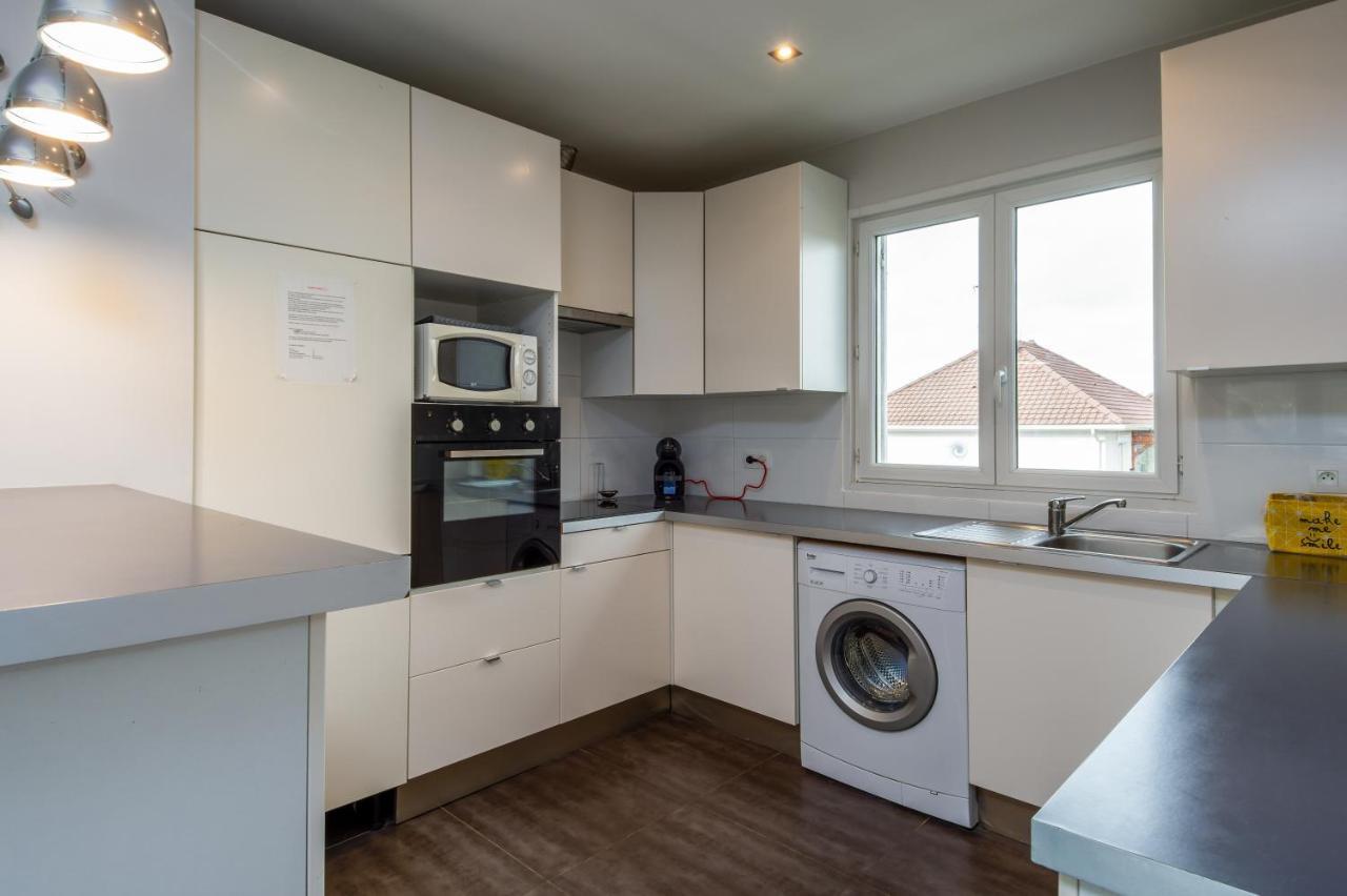 2 Bed House Near Disneyland Paris Montry Экстерьер фото