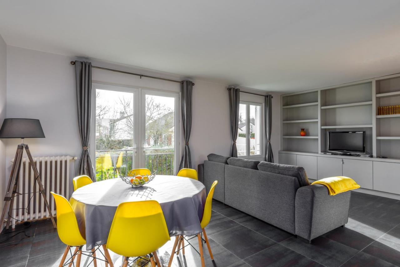 2 Bed House Near Disneyland Paris Montry Экстерьер фото